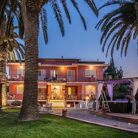 Отель Rosa Порт-Аццурро