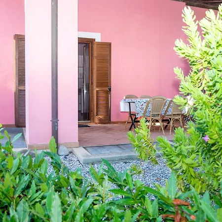 Hotell Rosa 3*
