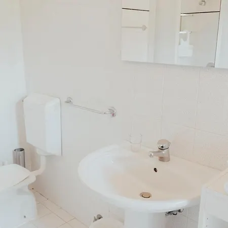 Rosa Hotell Porto Azzurro