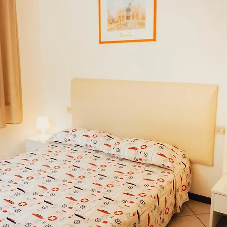 Hotel Rosa 3*