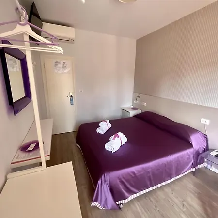 Rosa 3* Porto Azzurro