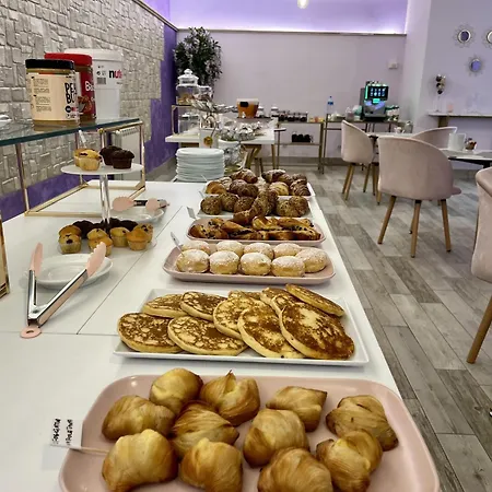 罗莎别墅酒店 阿祖罗港