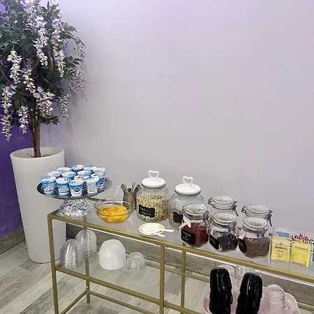 Rosa Порт-Аццурро