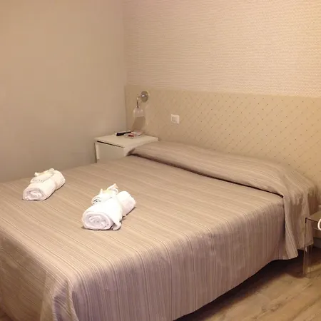 罗莎别墅酒店 酒店