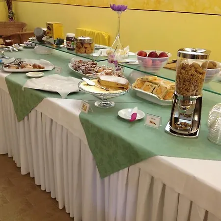 罗莎别墅酒店 3* 阿祖罗港