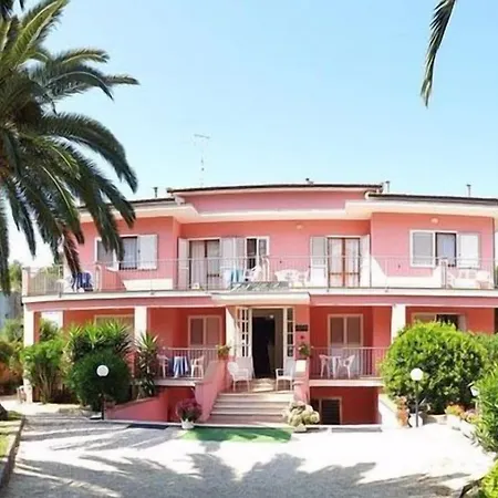 Hotel Rosa