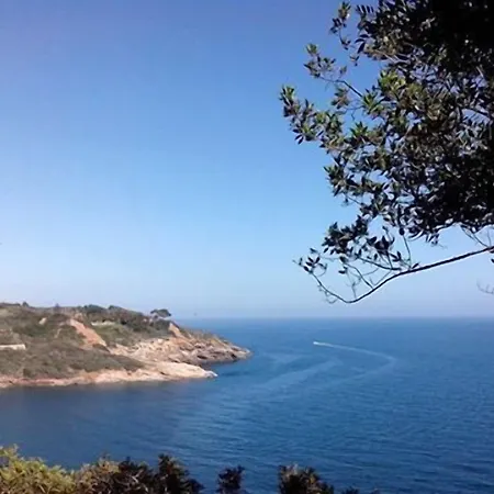 Rosa 3* Porto Azzurro