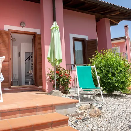 Rosa Hotell Porto Azzurro