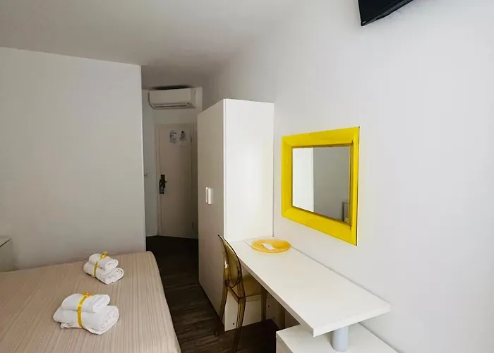 Rosa 3* Porto Azzurro