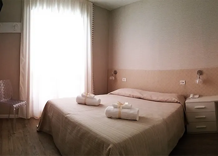 Hotel Rosa 3*